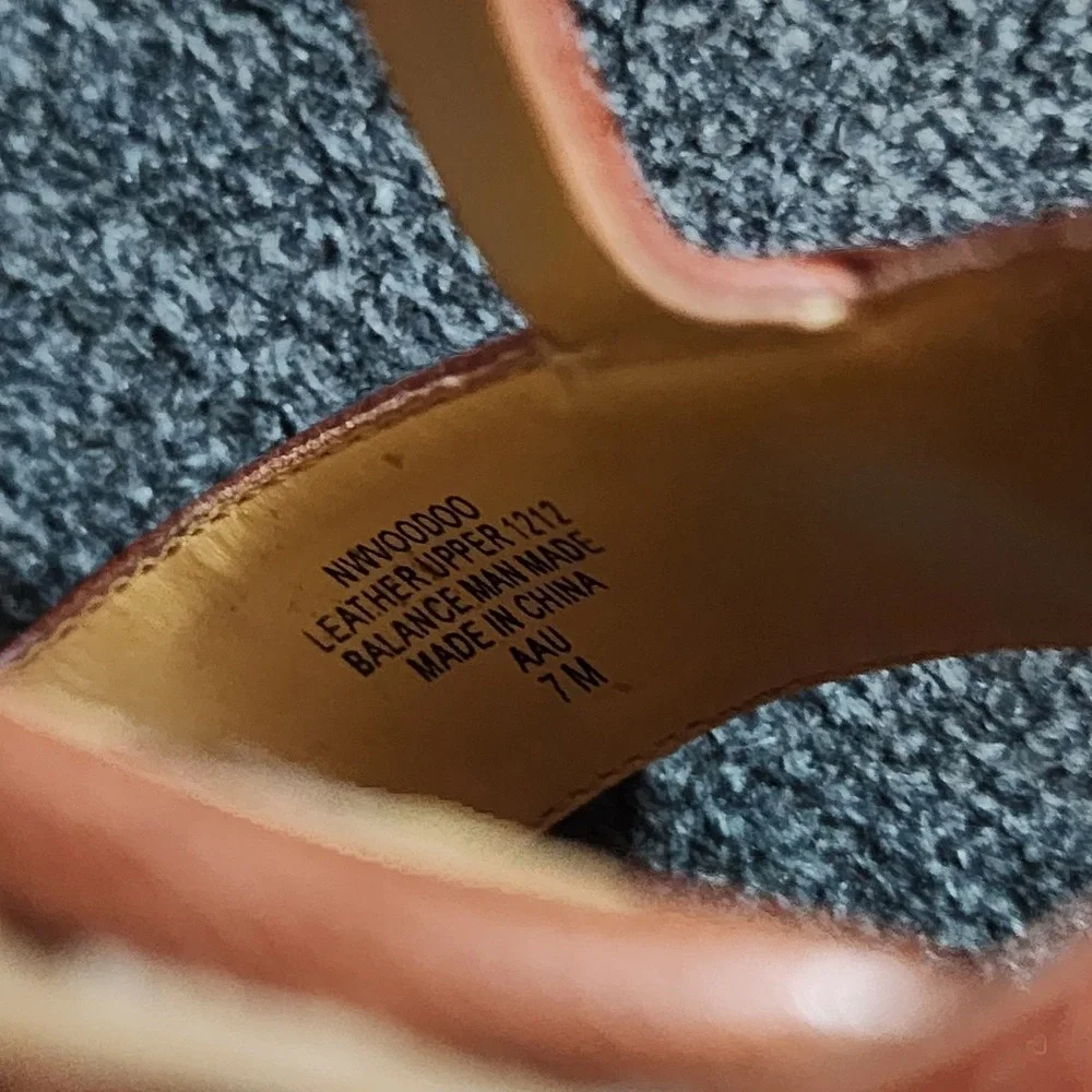 Nine West Voodoo Leather Sandal‎ Brown Tan 7M Wedge Heel Summer Open Toe Ankle